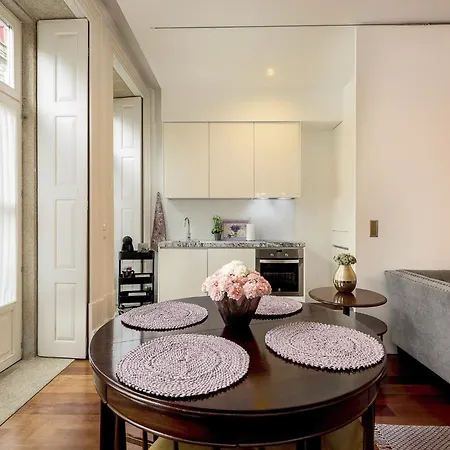 Viva Santa Teresa Downtown Apartment *