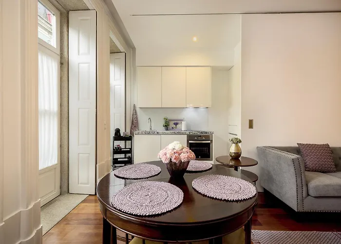 Viva Santa Teresa Downtown Apartment *